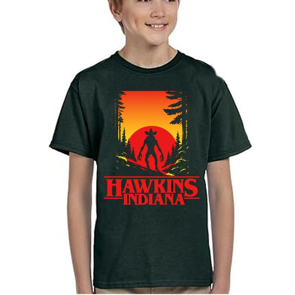 T-shirt enfant vert Stranger Things Hawkins Indiana vu de face
