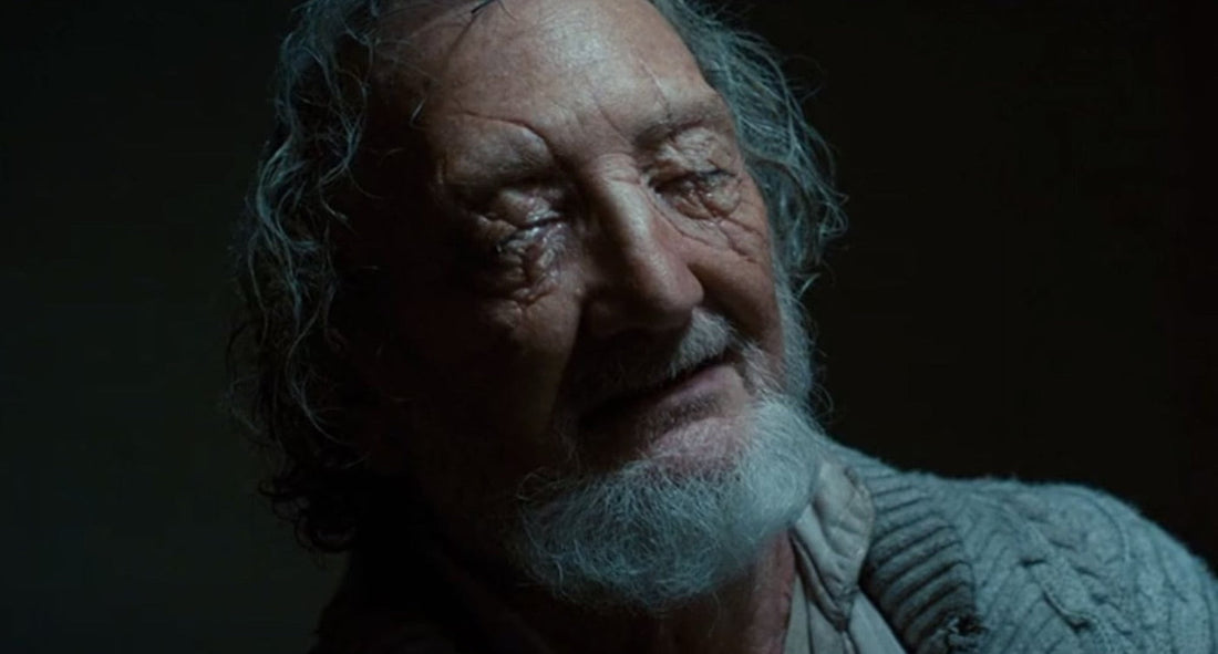 Victor Creel, injured eyes and a hospital gown, in Stranger Things season 4 episode 3
