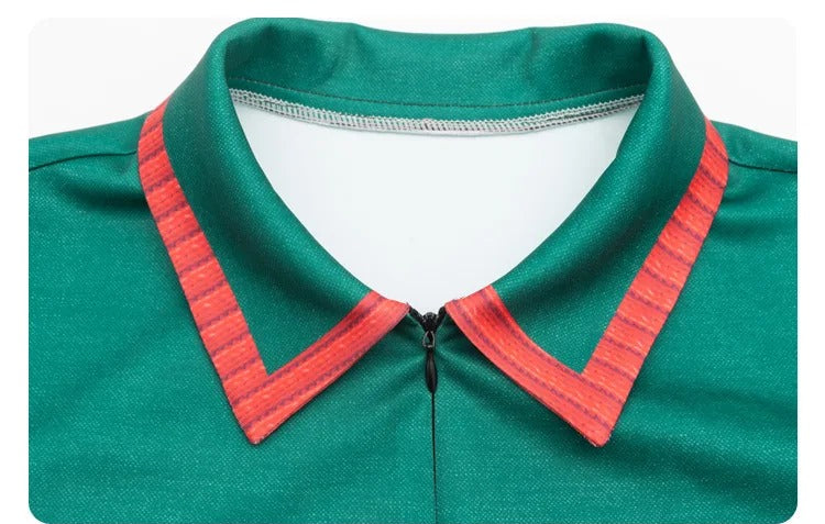 Pink-trimmed pointed collar of the green top from the Holly Wheeler Stranger Things costume
