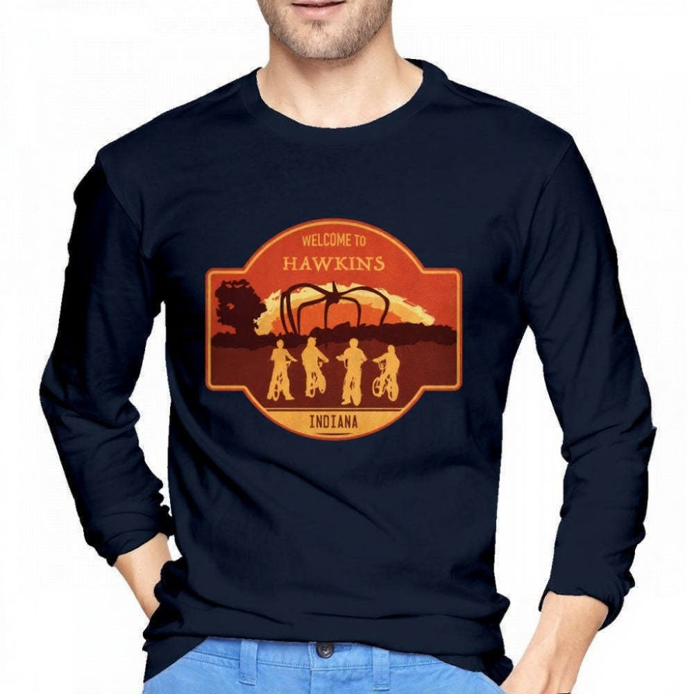 T-shirt homme manches longues Stranger Things Welcome to Hawkins Indiana écusson – coloris Bleu marine
